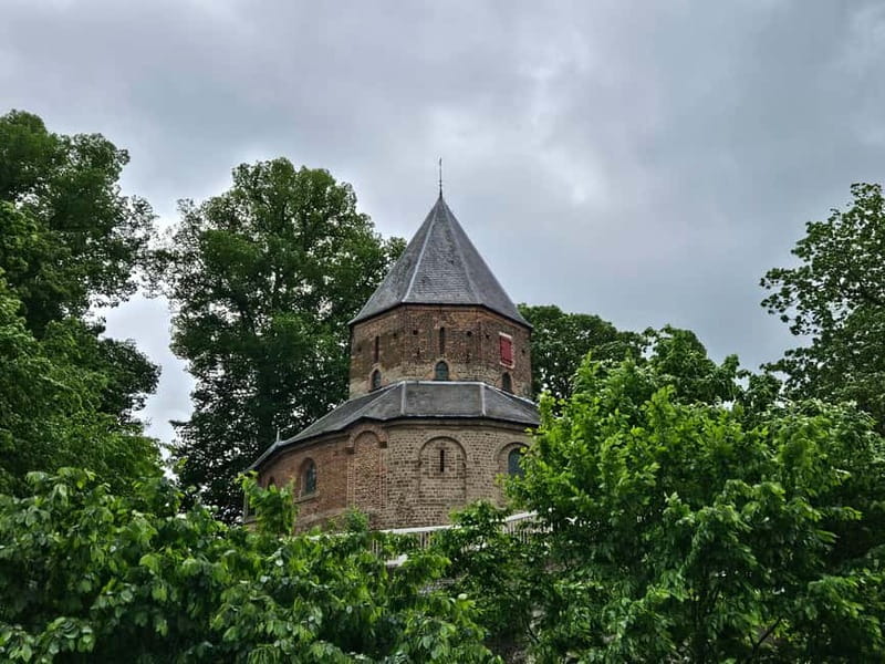 Nijmegen: Historic Hightlights Tour - Discover Nijmegen’s Historic Heart in a 2-Hour Guided Tour