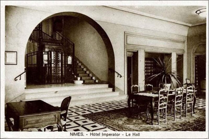 Nîmes, chronicle of a legacy from the Enlightenment to the Belle Époque - Discovering the Maison Carrée: An Icon of Roman Architecture