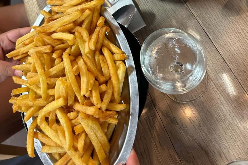 No Diet Club : Bordeaux Food Tour in Bordeaux center ! - Practical Details and Booking Flexibility