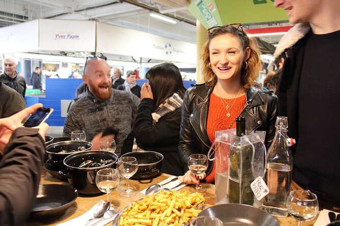 NO DIET CLUB - Unique food tour in Bordeaux ! - Tasting the Best of Bordeaux: From Cheese to Cannelés