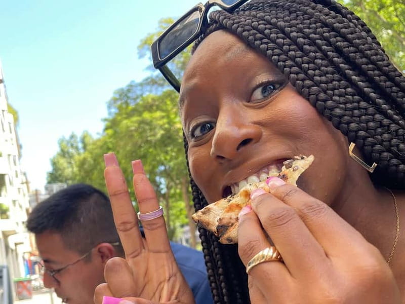 No Diet Club - Unique local Food in Paris! Canal st Martin - Key Points