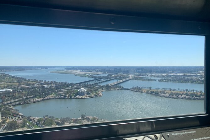 No-Wait Washington Monument Direct Entry Tickets & Guidebook - Experience at the Top: City Views and Educational Insights