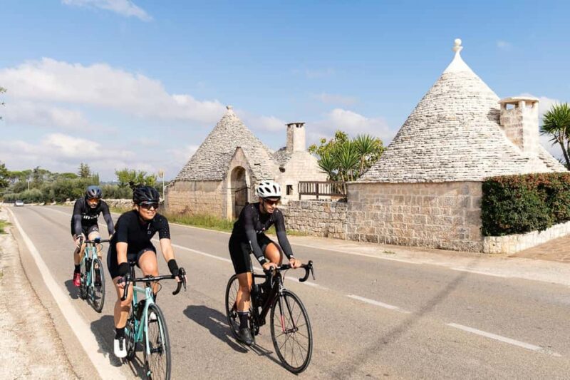 Noci: Bicycle Rental with App Navigation to Alberobello - Exploring Puglia at Your Own Pace with a Self-Guided Bike Tour