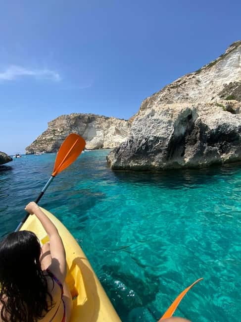 Noleggio con consegna kayak o paddle in tutta la Sardegna - Renting Options for Small Groups and Private Experiences
