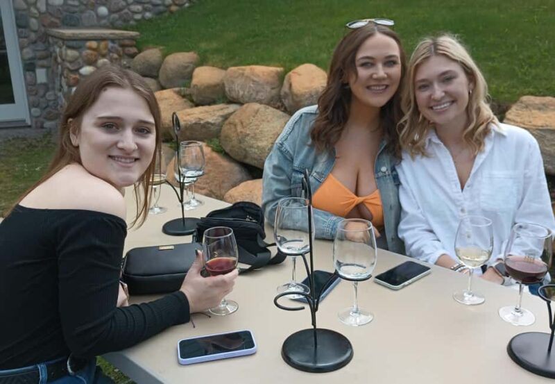 NON BUS BRYS Estates FROSE' Traverse Old Mission Wine Tour - Frequently Asked Questions