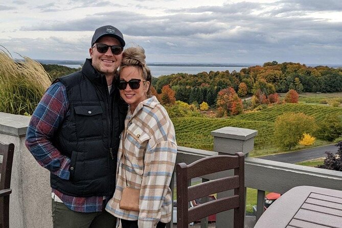 NON BUS FALL COLORS Traverse City Old Mission Wine Tour - Included Perks and Amenities