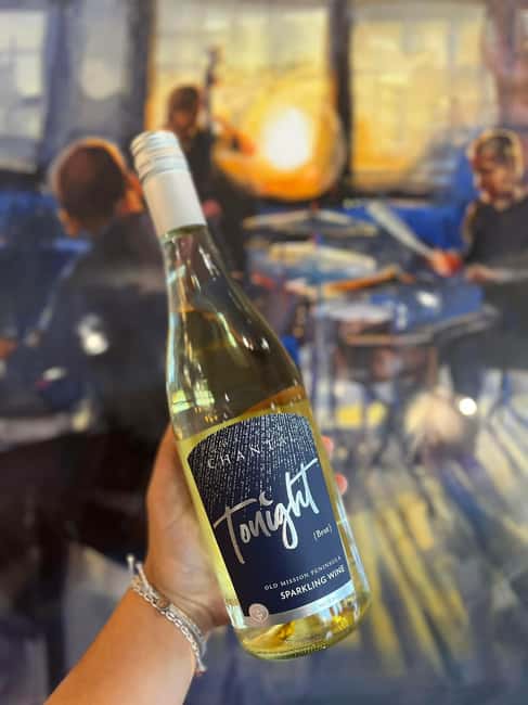 NON BUS Sunday Funday Traverse City Old Mission Wine Tour - Seasonal Highlights and Special Additions