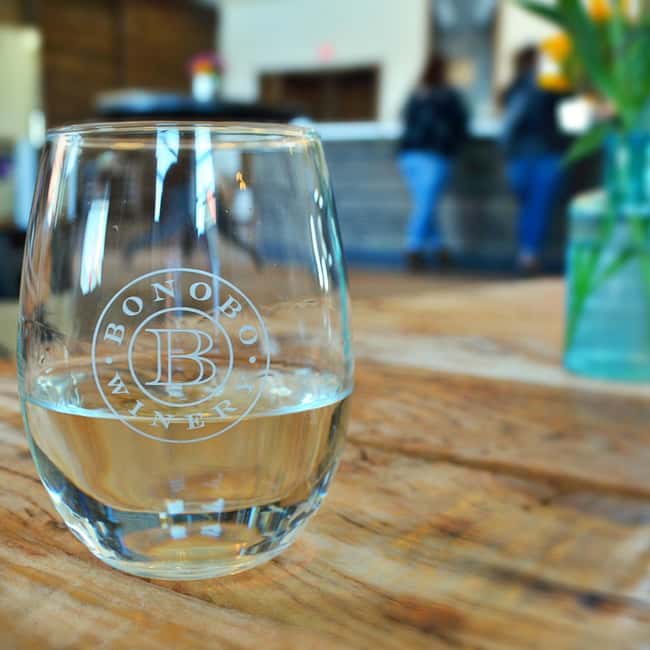 NON BUS Sunday Funday Traverse City Old Mission Wine Tour - What Sets This Tour Apart from Other Wine Experiences