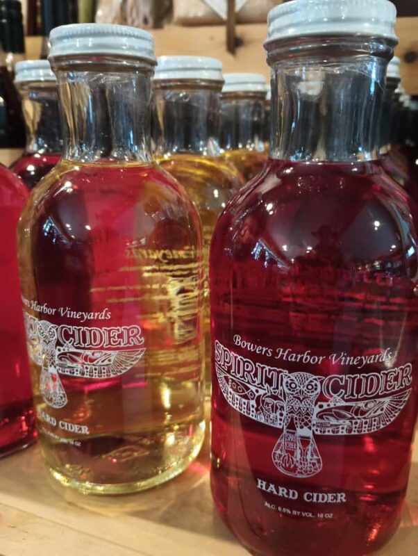 NON BUS Traverse City: First Responder & Military Wine Tour - The Expert Guides and Their Personal Touch