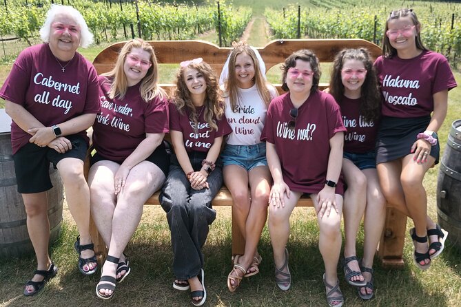 NON BUS Traverse City Old Mission Sunset Wine & Distillery Tour - The Expert Guides: Magic Mike and the Team