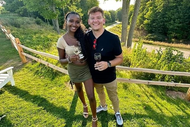 NON BUS VIP Chateau Chantal / Hawthorne Traverse City Wine Tour - Key Points