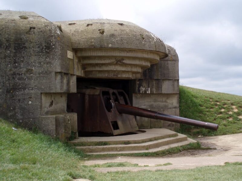 Normandy: 2 Days Tour D-Day, Normandy from Bayeux - Arromanches and Mulberry Harbor Remains