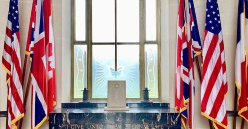 Normandy Battlefields D Day Private trip From Paris VIP - Visiting Pointe du Hoc: Cliffs and German Fortifications