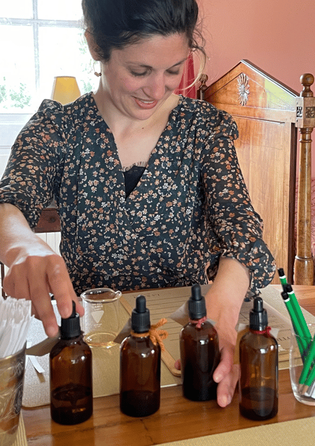 Normandy - Cherbourg : Custom Perfume Workshop - Why the Normandy Perfume Workshop Stands Out