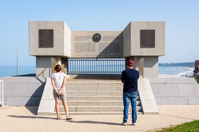 Normandy D-Day Tour with Mont Saint-Michel Day Trip from Paris - Lunch and Free Time at Mont Saint-Michel