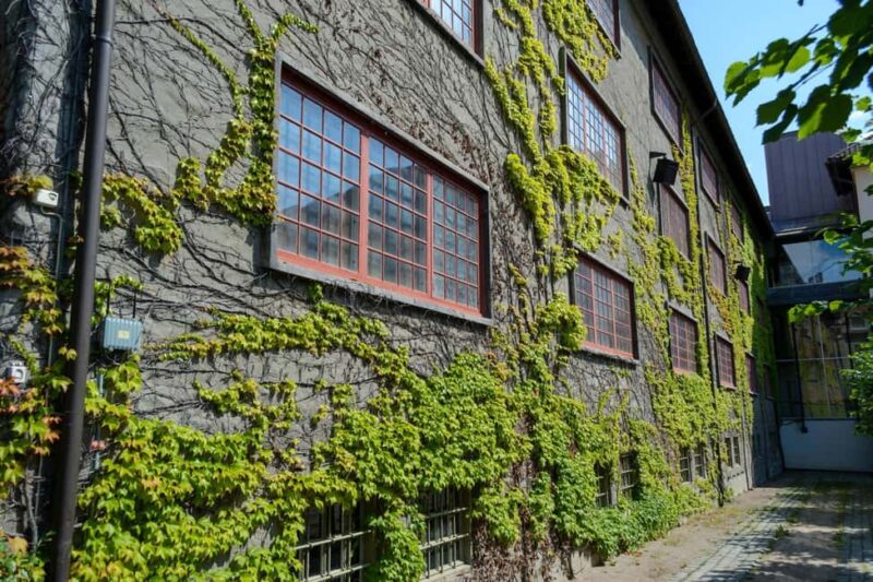 Norsk Folkemuseum Oslo Private Tour & Skip-the-Line Tickets - Traditional Crafts and Folk Art Demonstrations