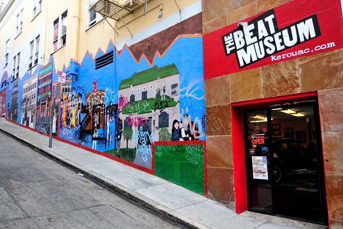 North Beach and Chinatown Smartphone Guided Walking Tour - The Iconic “Language of the Birds” and Vesuvio Cafe
