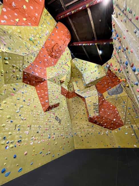 North Devon: Indoor Climbing Taster Session - Key Points