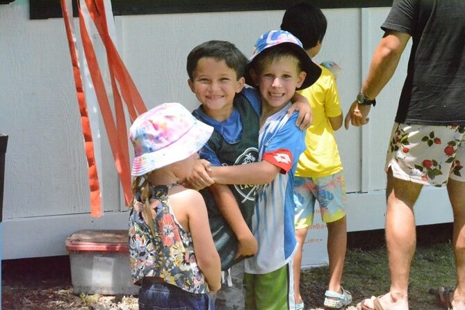 North Shore Farm: Anahulu River, Kayak-Sup, Turtles, Lunch & More - Relax with Refreshing Hawaiian Treats and Take Photos