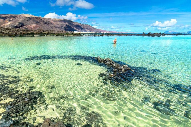 North Tour, Viewpoint, Brunch, White beach & lava pools - Sampling Canarian Cuisine at Ye