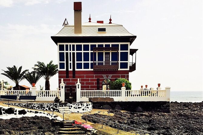 North Tour, Viewpoint, Brunch, White beach & lava pools - Visiting the Oldest Winery: Bodega de Ye