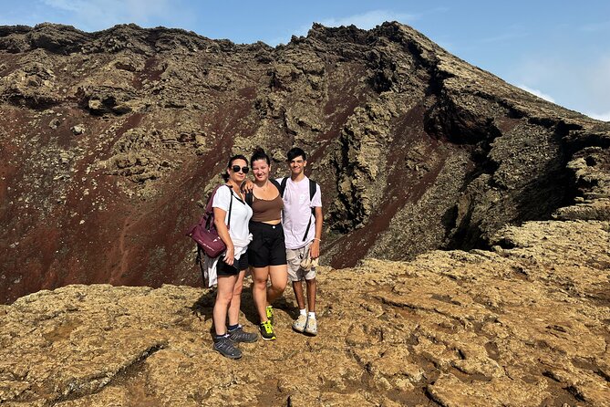 North Volcano Trekking Tour - Trekking Through Lanzarote’s Volcanic Landscapes: La Corona and Its Crater