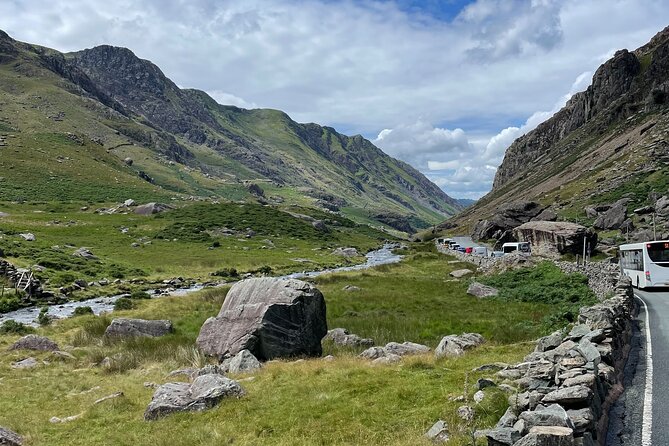 North Wales and Caernarfon Castle day-tour from Liverpool - Snowdonia National Park’s Scenic Highlights