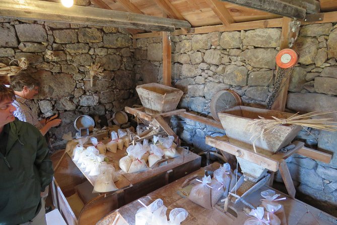 Northeast meet the locals 4x4 tour - Santana / Caniçal - Flexibility and Additional Costs for Out-of-Area Pickups