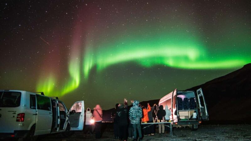 Northern Lights: 4x4 Off-Road Adventure with Treats & Photos - Locations and Stops: Reaching the Darkest Skies