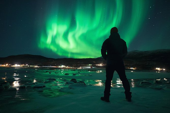 Northern Lights Big Bus Chase - Discover Tromso’s Budget-Friendly Northern Lights Expedition