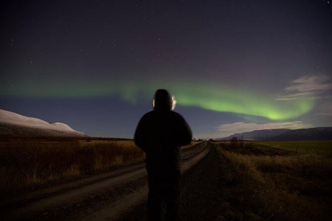 Northern Lights Classic Tour from Akureyri - The Guide’s Knowledge and Personalities