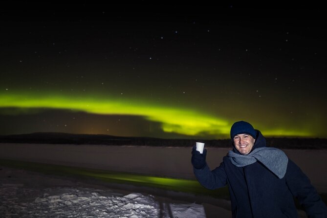 Northern lights hunting photo tour with bbq; small groups - The Photography Aspect of the Northern Lights Tour