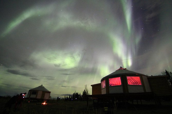 Northern Lights Lodge Viewing in Fairbanks - Additional Activities and Comfort Features