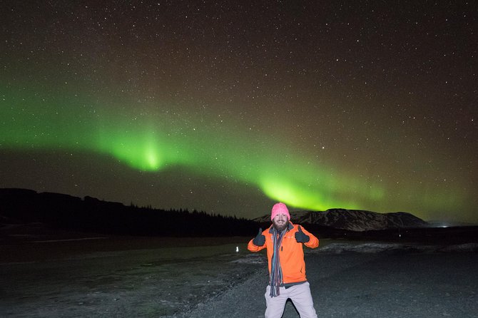 Northern Lights Small-Group Tour From Reykjavik with Hot Drink - The Guide’s Role in Enhancing the Experience