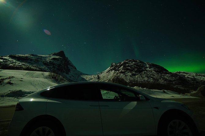Northern lights - TeslaX Ecofriendly Car - Pricing and Booking in Advance