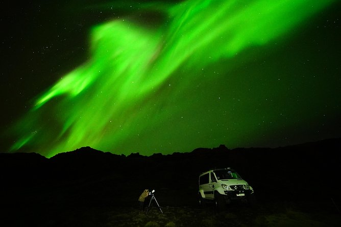 Northern Lights Tour from Reykjavik in a Super Jeep - Meeting Point and Transportation Logistics