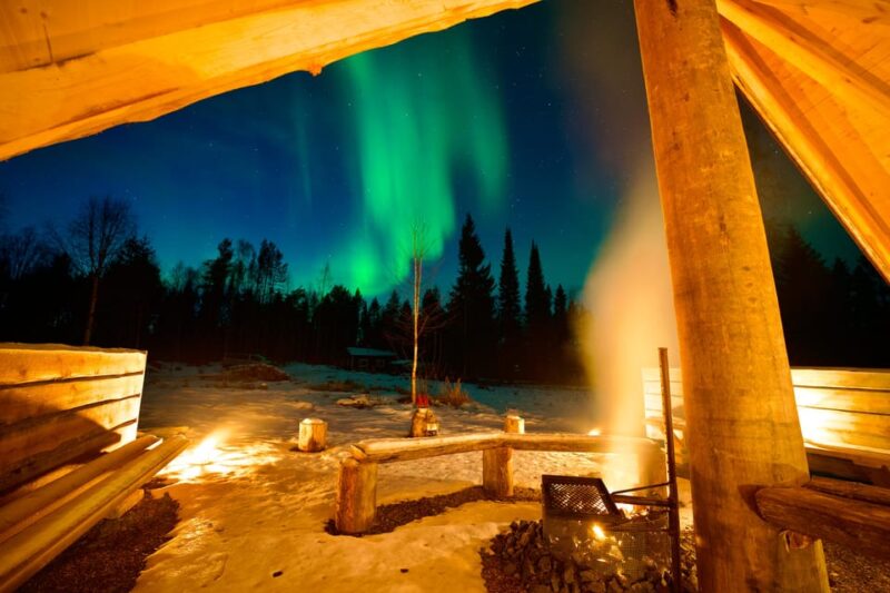 Northern Lights Tour in Atmospheric Cottage - Key Points