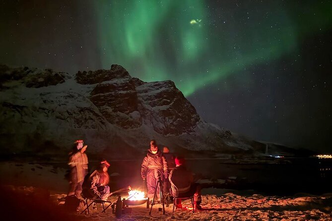 Northern Lights Tour with Hot Food and Drinks in Tromso - An Intimate Northern Lights Experience in Tromso for $186.66