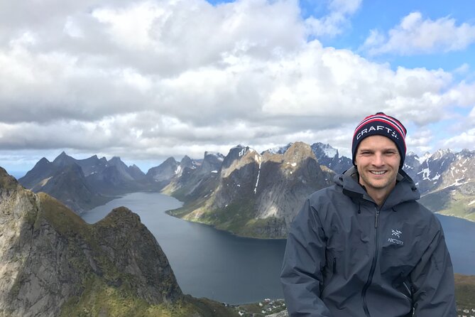 Norway Lofoten Private Shore Excursion from Leknes - The Showstopper: Reine’s Dramatic Landscapes