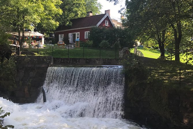 Norwegian nature and food experience - Exploring Nydalen and Its Waterplay