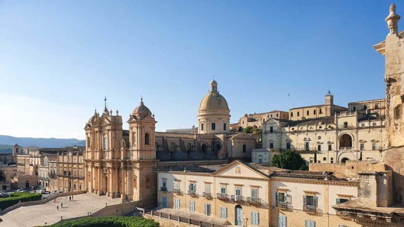 Noto Guided Walking Tour - Key Points