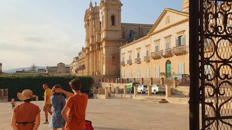 Noto Guided Walking Tour - Exploring Palazzo Nicolaci’s Famous Balconies