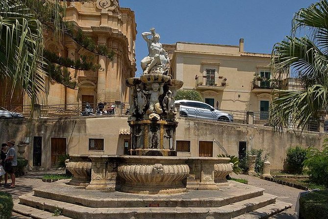 Noto Private Tour from Syracuse with sicilian "Arancino" - The Experience Provider: Prestelli Sicily Tours