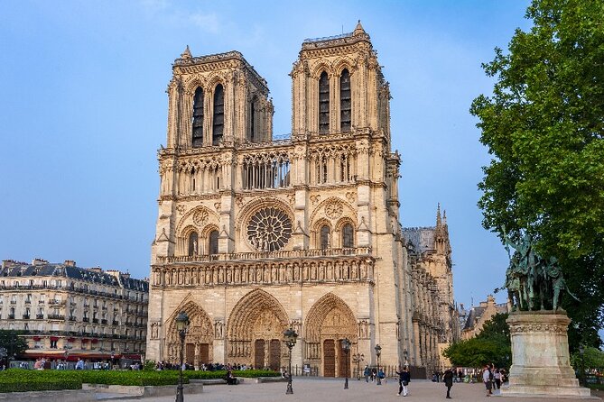 Notre Dame and Latin Quarter An Outside Stroll Through Paris - Discover Paris’s Most Iconic Landmarks and Neighborhoods