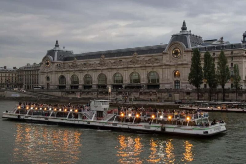 Notre Dame Ile De La Cité Walking Tour & Seine River Cruise - Practical Details and Comfort Tips