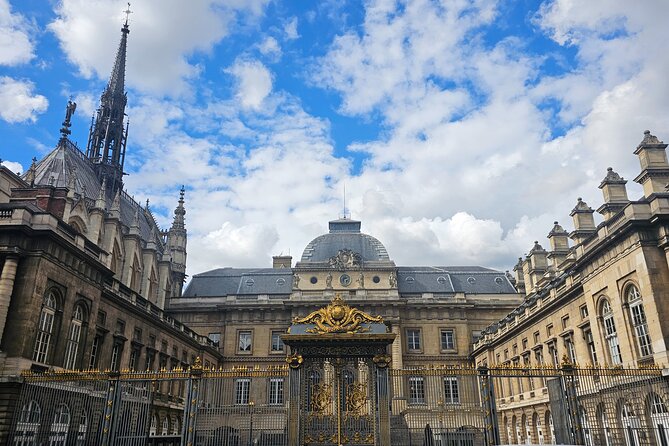 Notre Dame Outdoor Walking Tour + Skip The Line Sainte Chapelle. - Key Points