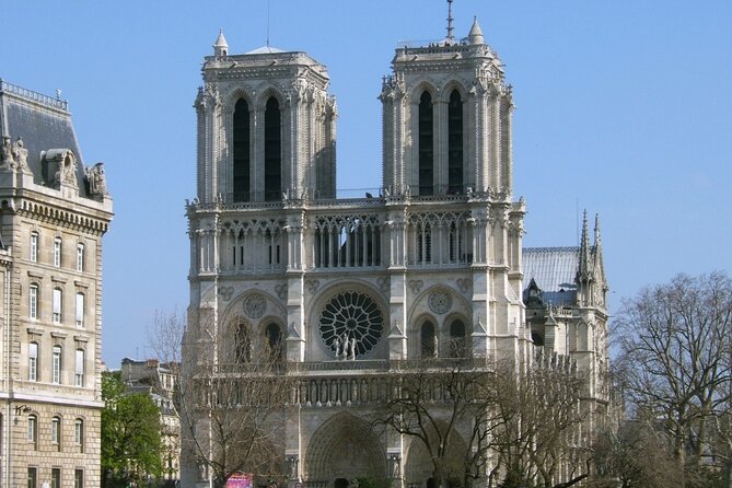 Notre Dame Paris outdoor Tour with Crypt Entry - Limitations and Considerations