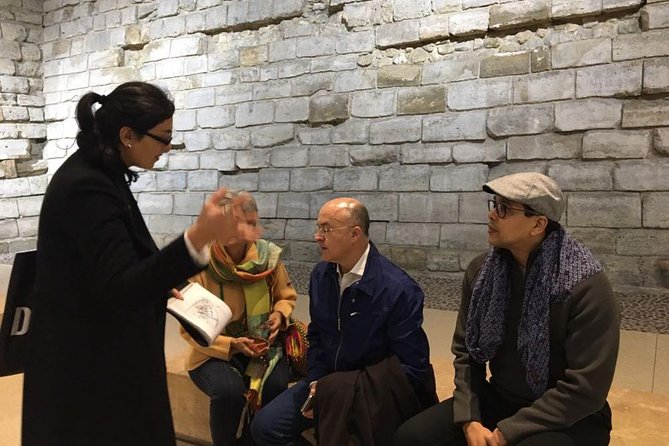 Notre Dame, Ste Chapel, Louvre, Montmartre, Eiffel Tower Private - Logistics: Meeting Point and End Location