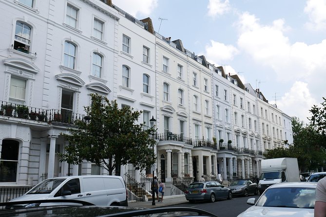 Notting Hill Tour - The Sum Up: An Engaging Introduction to Notting Hill