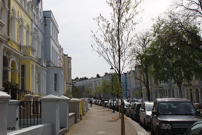 Notting Hill Walk - Insider Stories and Movie Trivia